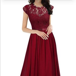 Women’s lace floral evening dress
